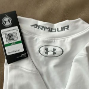 UNDER ARMOUR SHIRT